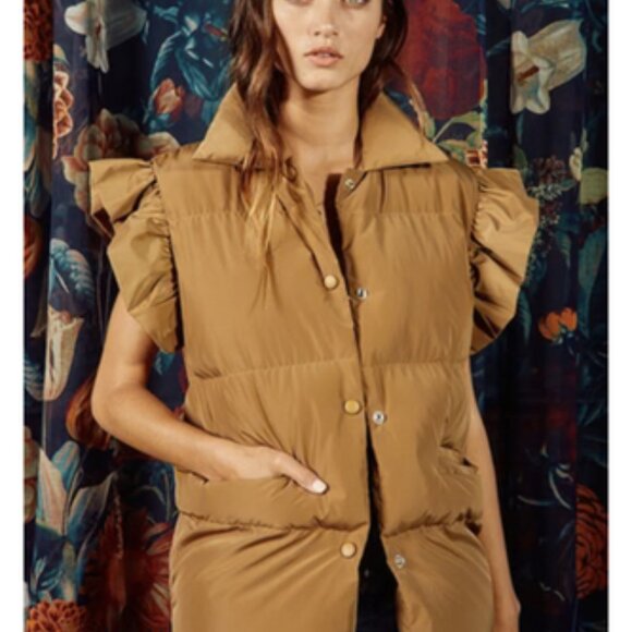 BUCKET LIST Ruffle Vest from Piper & Scoot - Picture 1 of 8